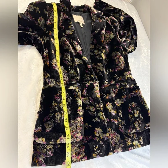 Rebecca Taylor Jewel Floral Print Velvet Blazer Size 4 Pockets Pleated shoulder